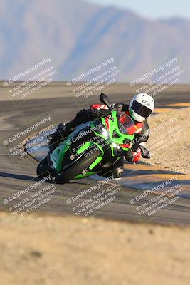 media/Dec-21-2024-Race Pace (Sat) [[8fe36e0495]]/19-Turn 12 (245pm Verified)/